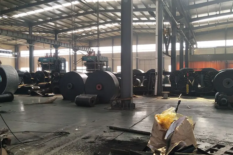 Proses Produksi Belt Conveyor Karet